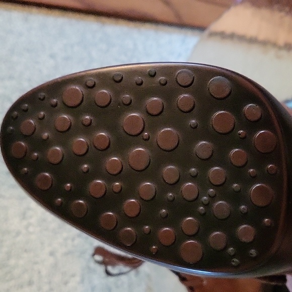 Ugg Molly Slip On Heeled Mule - Picture 4 of 10